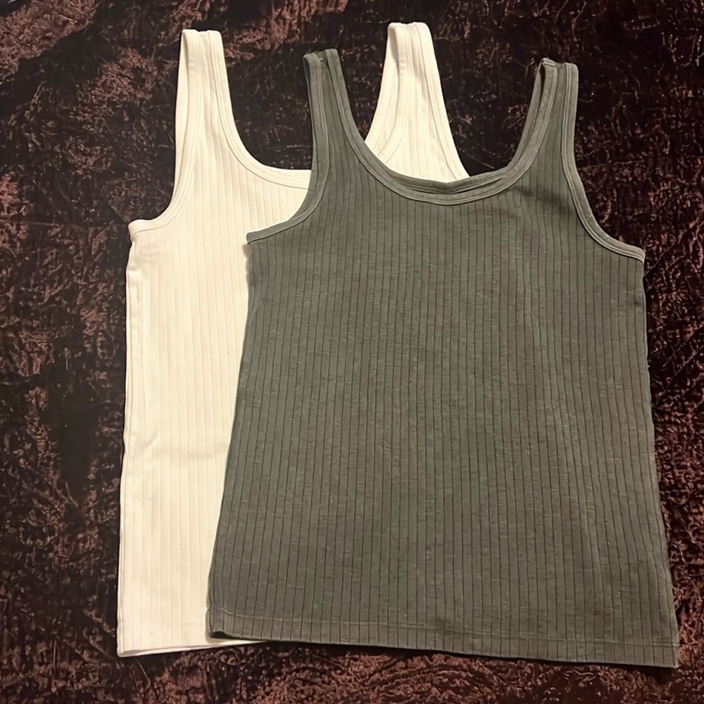 Aerie tank tops